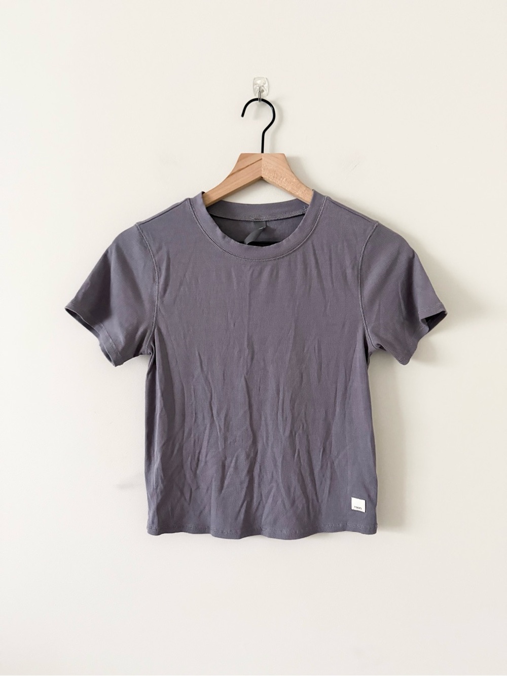 Vuori Ribbed Knit Classic Crewneck Short Sleeve Tee Gray Size M